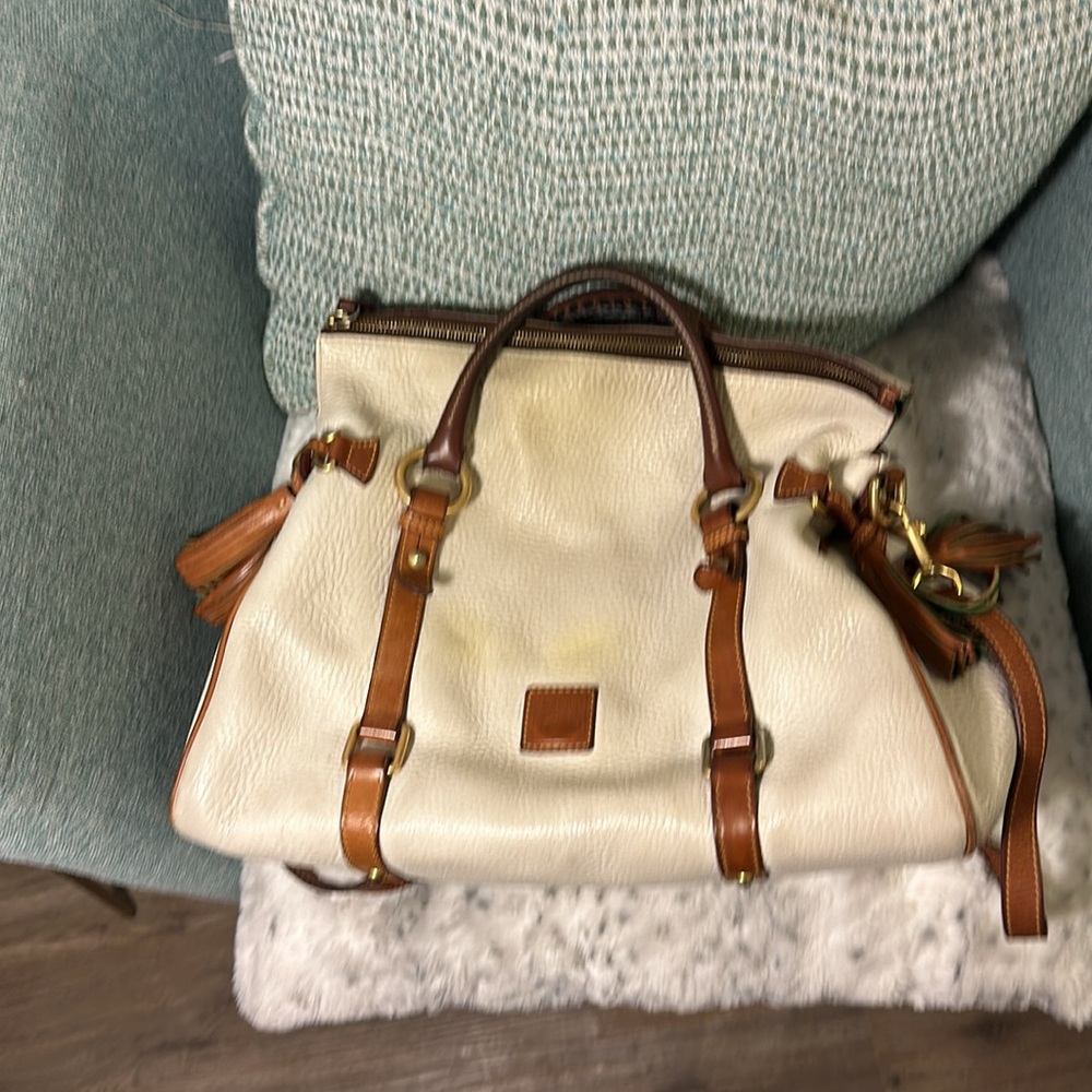Dooney & Bourke Large Florentine Bag pebble ivory leather *yellow from wear - Picture 8 of 12
